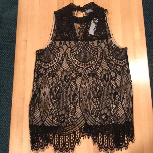 Women’s shirt - Picture 2 of 2